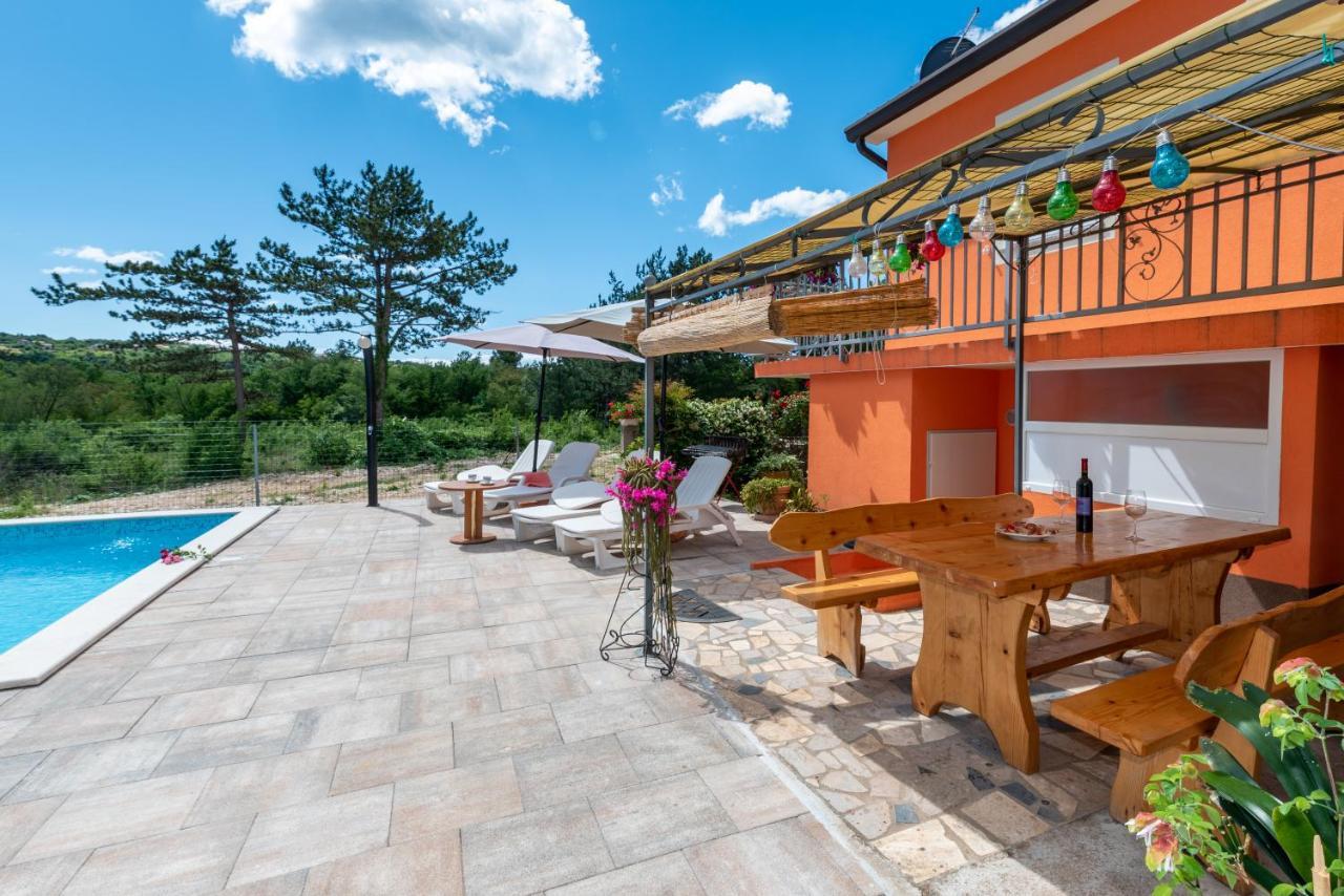 Holiday Home Viola Лабин Экстерьер фото